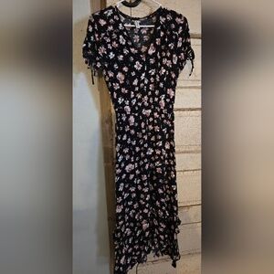 American Rag western style ruffled dress in great condition sz. Small